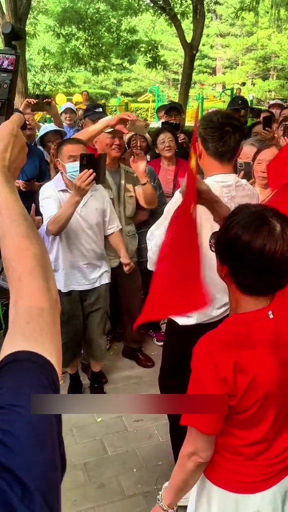 Ning回归赛场，势不可挡首场状态亮眼，巴黎圣日耳曼观众沸腾！